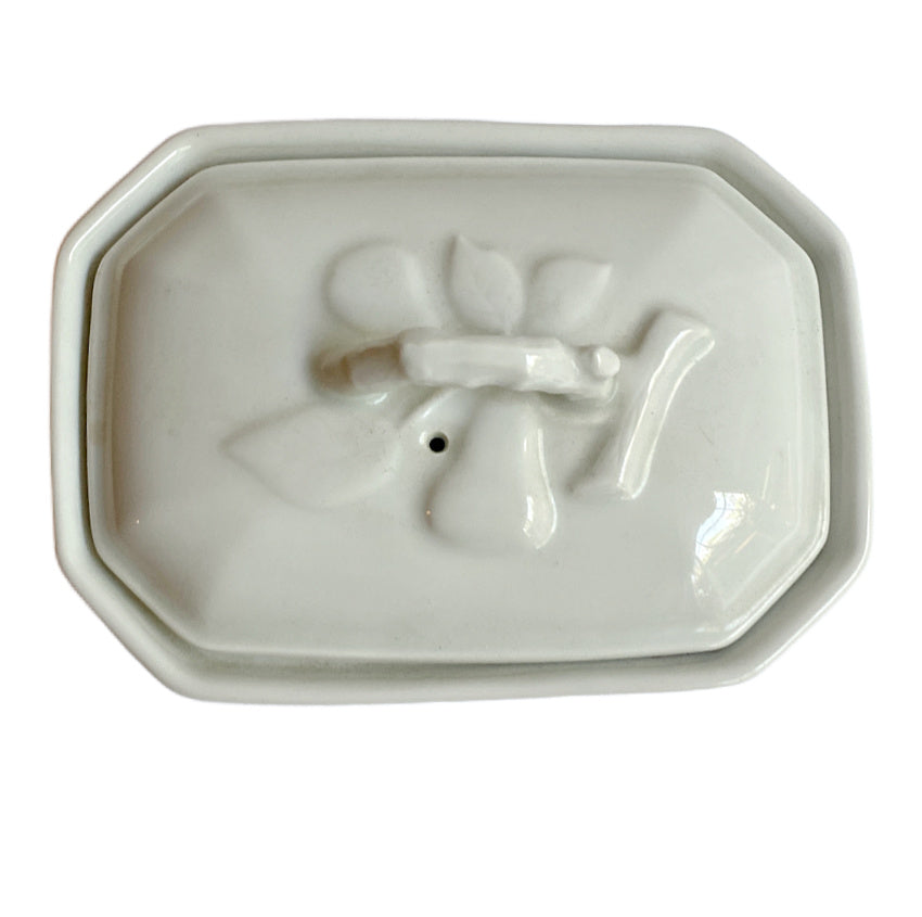 Lourioux Le Faune, Petite Terrine Poire sur Branche, featuring delicate fruit motifs in relief along the body and lid.