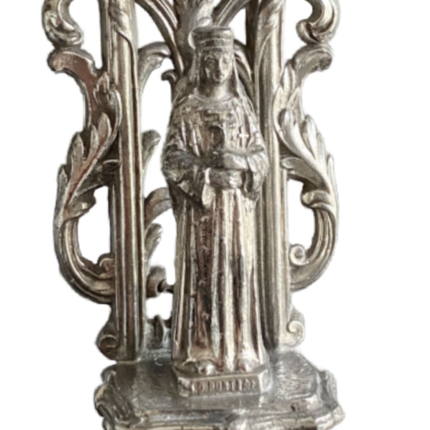 French devotional statue of Notre Dame de Pontmain madonna
