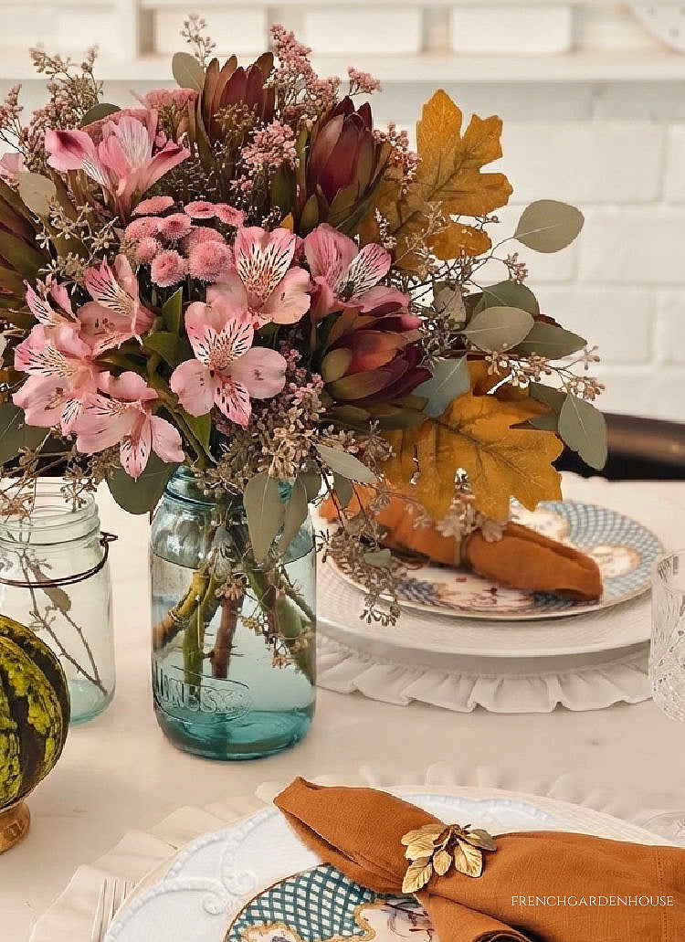 October, the French Way: A Table in Bloom