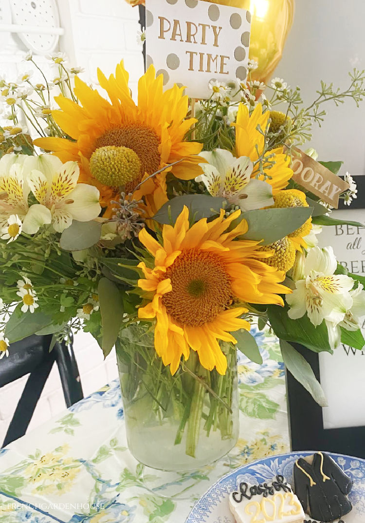 How to Arrange Sunflowers with Style