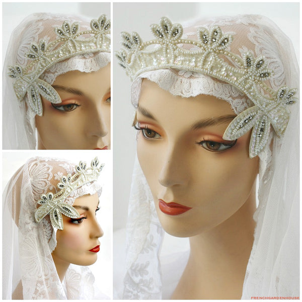 Vintage Wedding Beaded and Rhinestone Tiara Headpiece  display picture 1