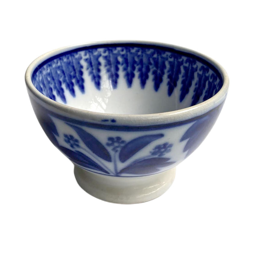 19th Century Flow Blue Feathered Tea Bowl