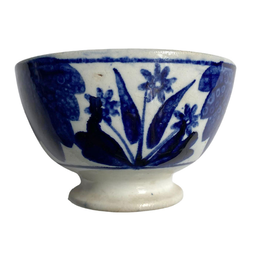 1883 Maastricht Flow Blue bowl with stick spatter decoration
