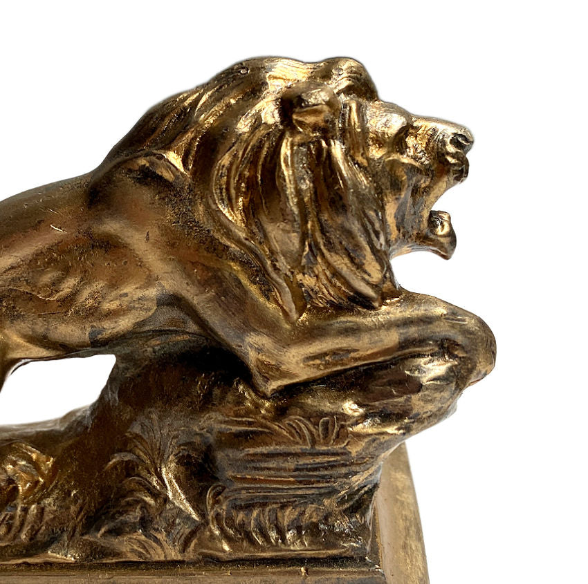 Animalier Gilt Metal Roaring Lion Presse-Papier