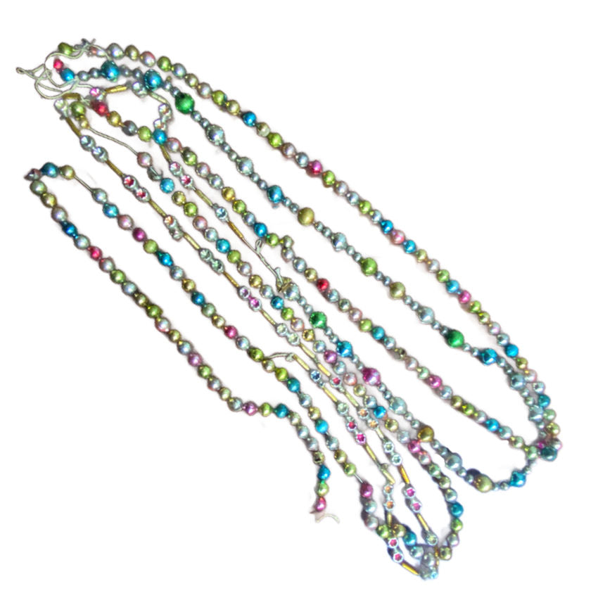 Antique Mercury Glass Beaded Christmas Tree Garland Set is exquisite.  Different multi faceted beads like this are harder to find, these garlands decorated the Victorian era Christmas trees in France