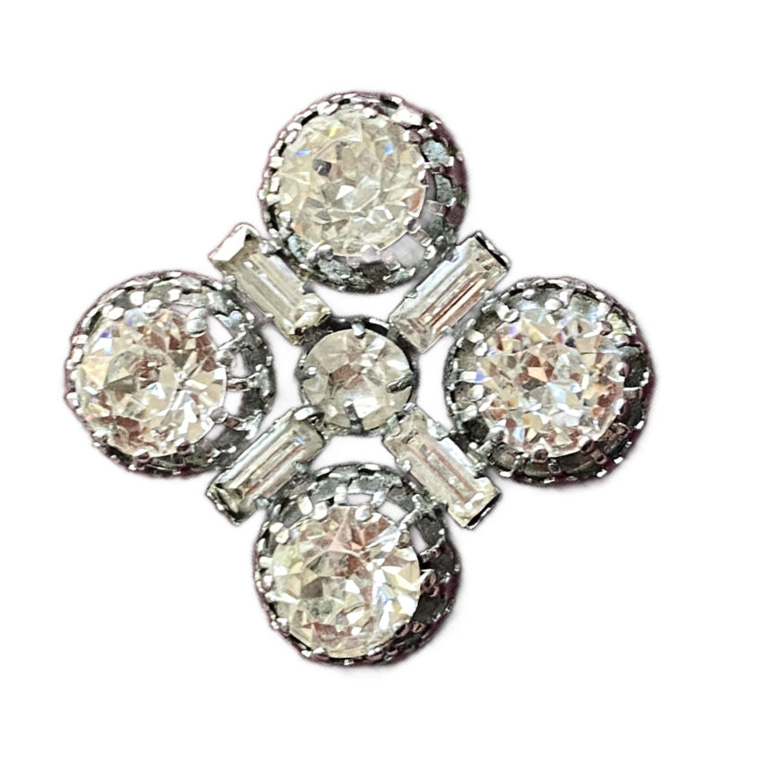 Antique Art Deco square paste brooch, silver-tone, luminous white stones, geometric elegance, perfect for collectors or refined wear.