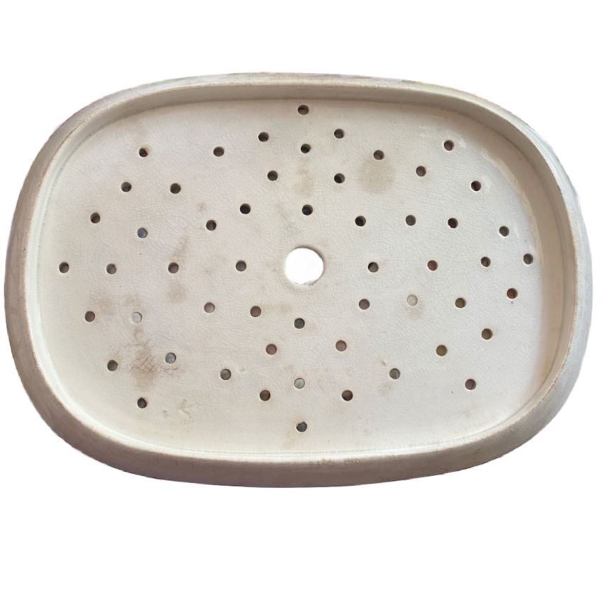 Early 19th-century Nuneham Courtenay meat drainer, blue and white transferware, bottom view