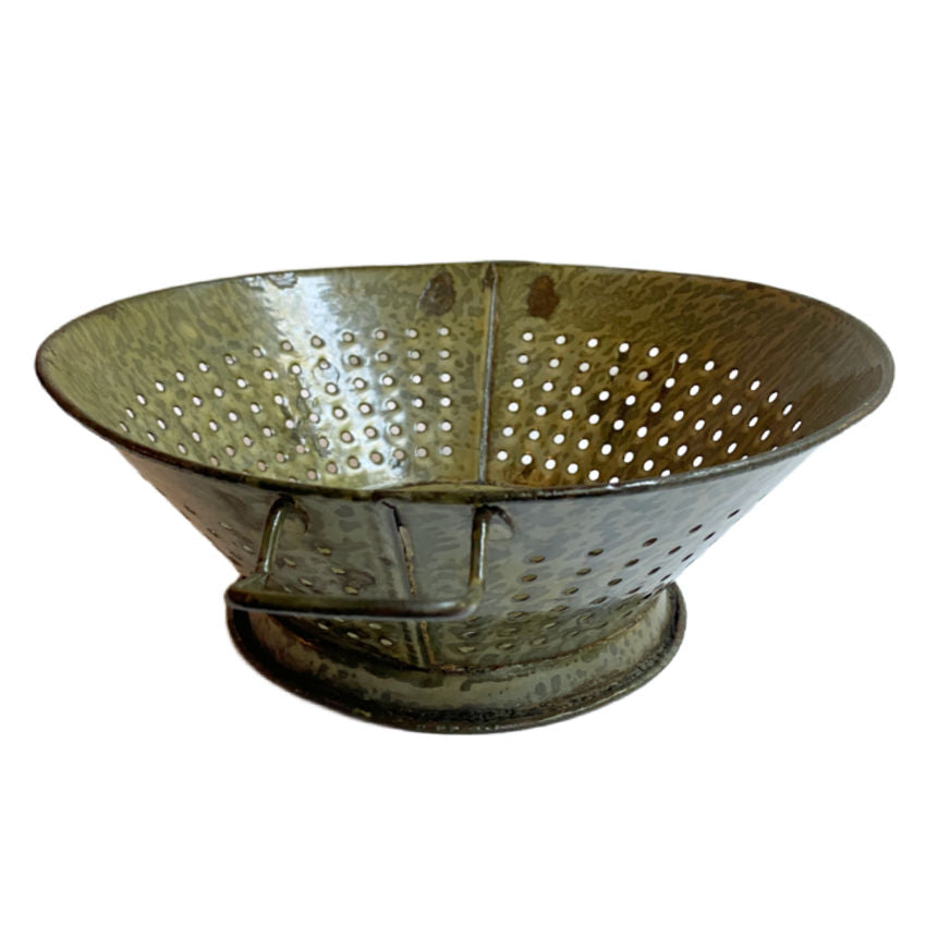 Antique colander, green enamel, country décor, rustic elegance, collectible home accent, enamelware, decorative kitchen piece, historic home décor