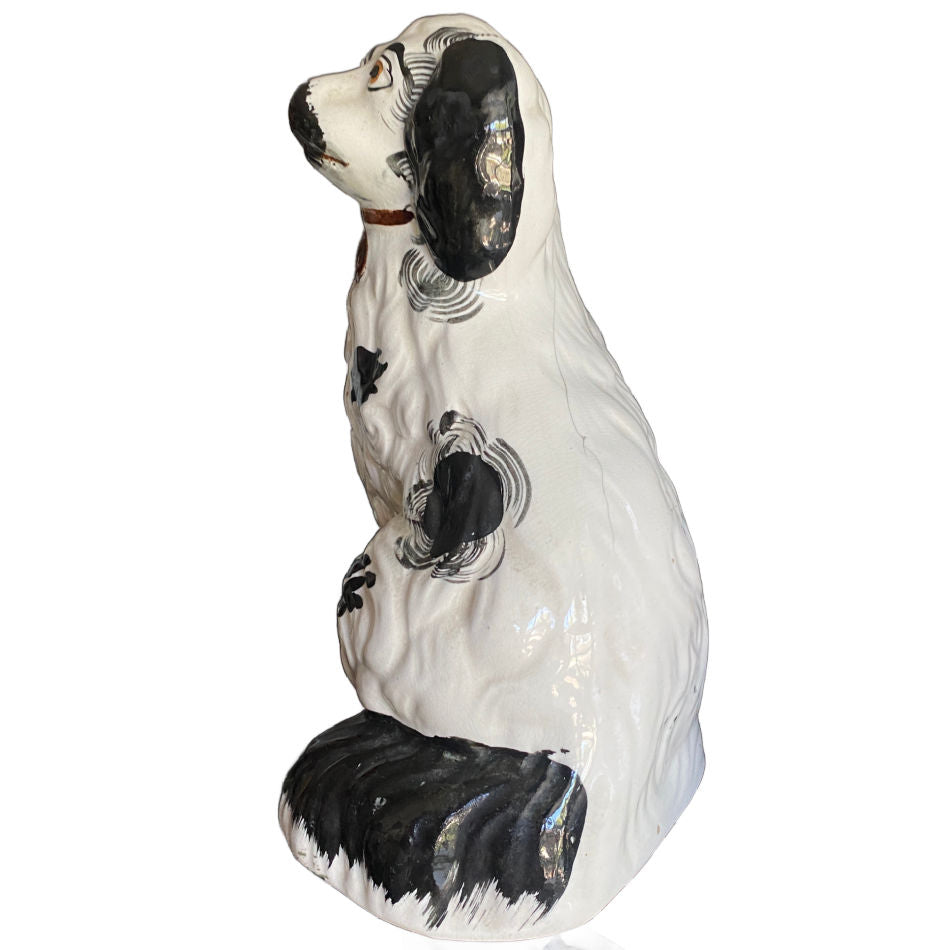 Victorian English spaniel figure with painted markings
