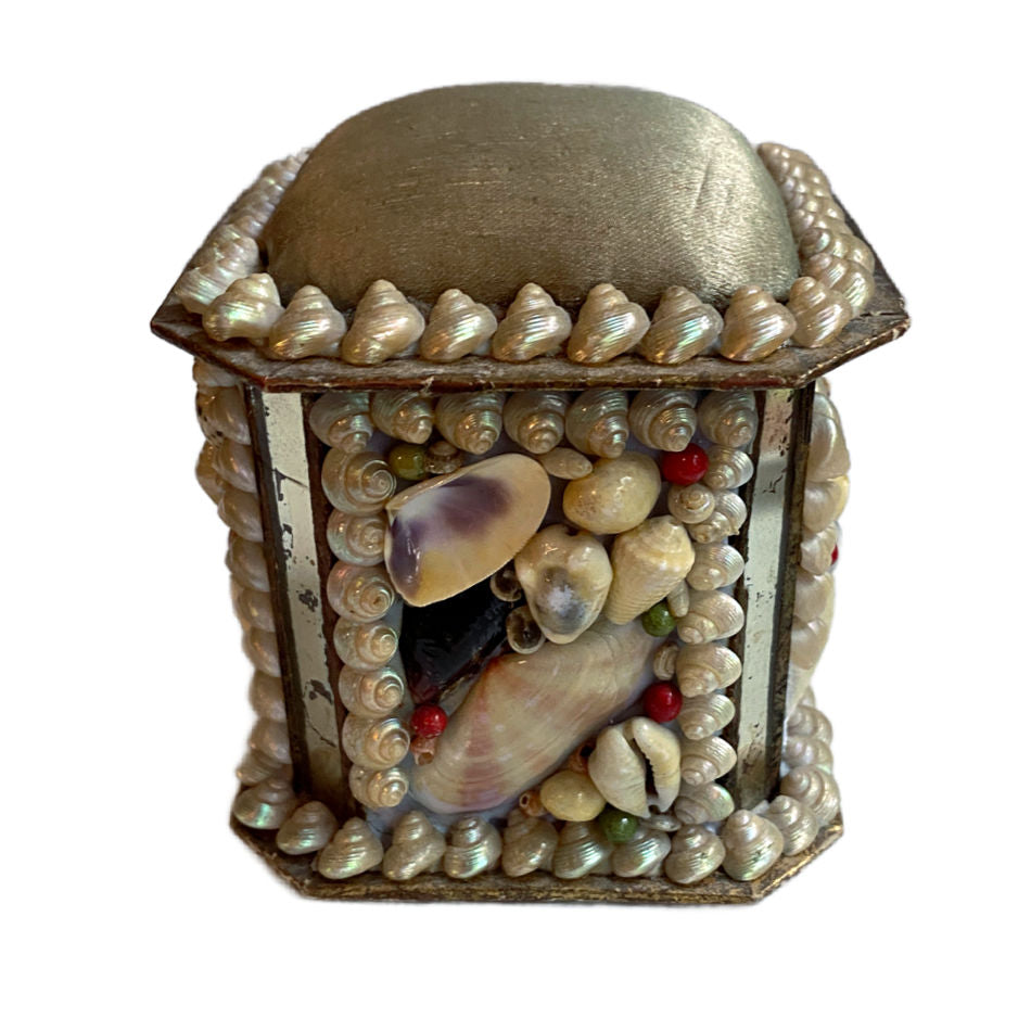 Antique French eight-sided shellwork souvenir box