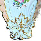  Vieux Paris shell dish with ,hand-painted gilt accents on the shell shaped handle. Decorative, collectible 19th-century French porcelain.