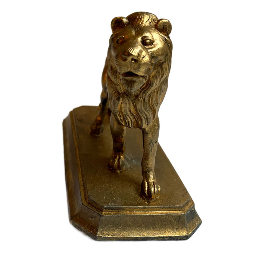 lion presse papier, gilded metal lion, antique paperweight, French desk accessory, French lion sculpture, gilt metal paperweight, library décor, gentleman’s office, collectible lion, French decorative object, antique gilt figure