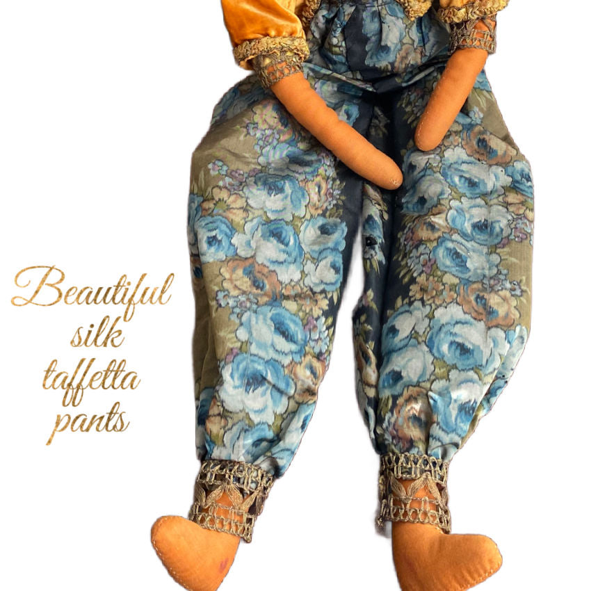 1920&#39;s Boudoir Scheherazade Salon Doll