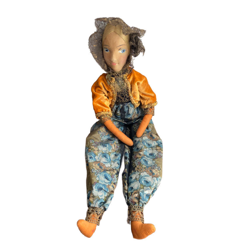 1920's Boudoir Scheherazade Salon Doll