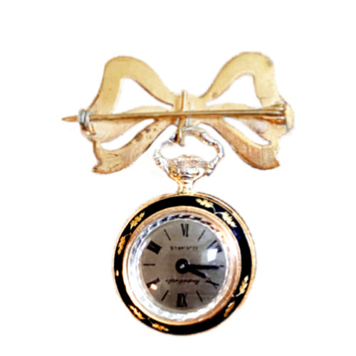 Pin watch housing a Swiss 17-jewel movement signed André Rivollé