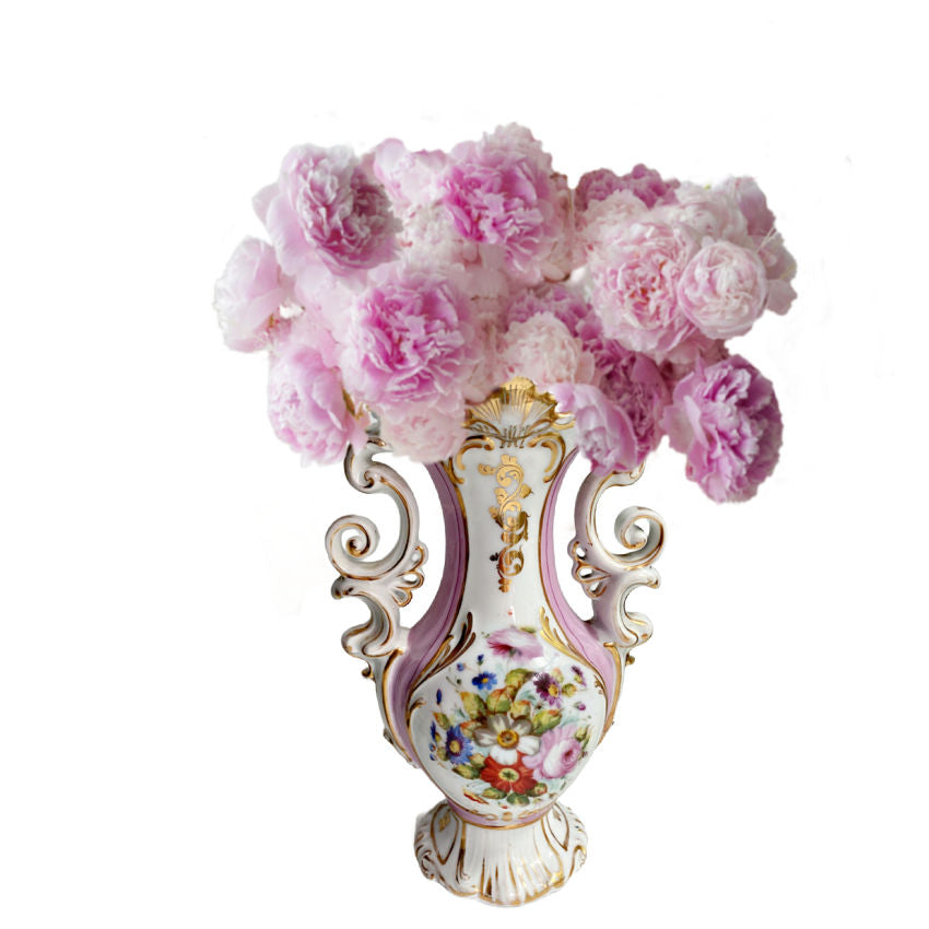 Antique Vieux Paris porcelain vase with hand-painted pink roses, 19th century French decorative vase standing 10¾ inches tall.