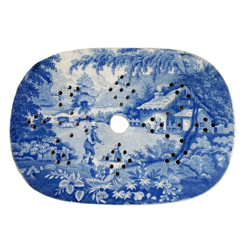 Early 19th-century mazarin strainer by John & William Brameld, blue and white pearlware, front view