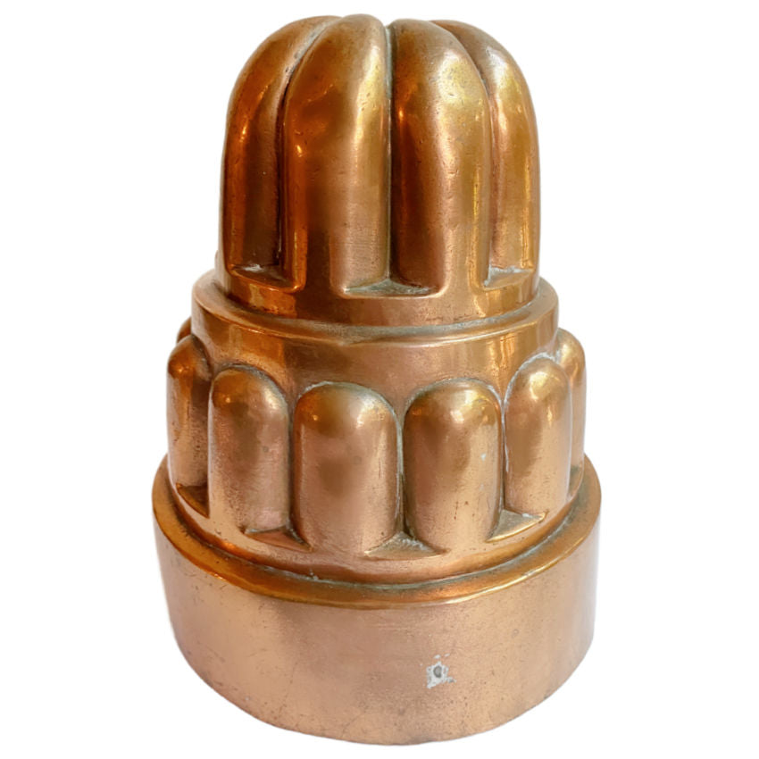 Large antique Benham &amp; Froud copper jelly mould No. 225 with rich patina. Authentic Victorian English culinary collectible and decorative heirloom.