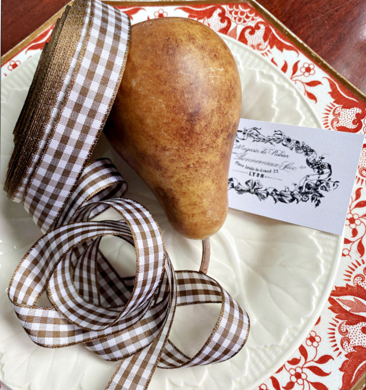 Chocolat et Blanc French Country Checks Ribbon