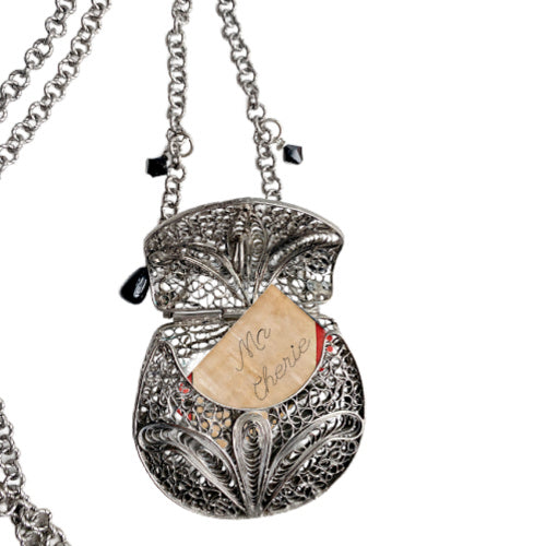 silver plated purse necklace, reproduction purse pendant, silver plated necklace, romantic statement necklace, decorative jewelry, nostalgic jewelry, FrenchGardenHouse