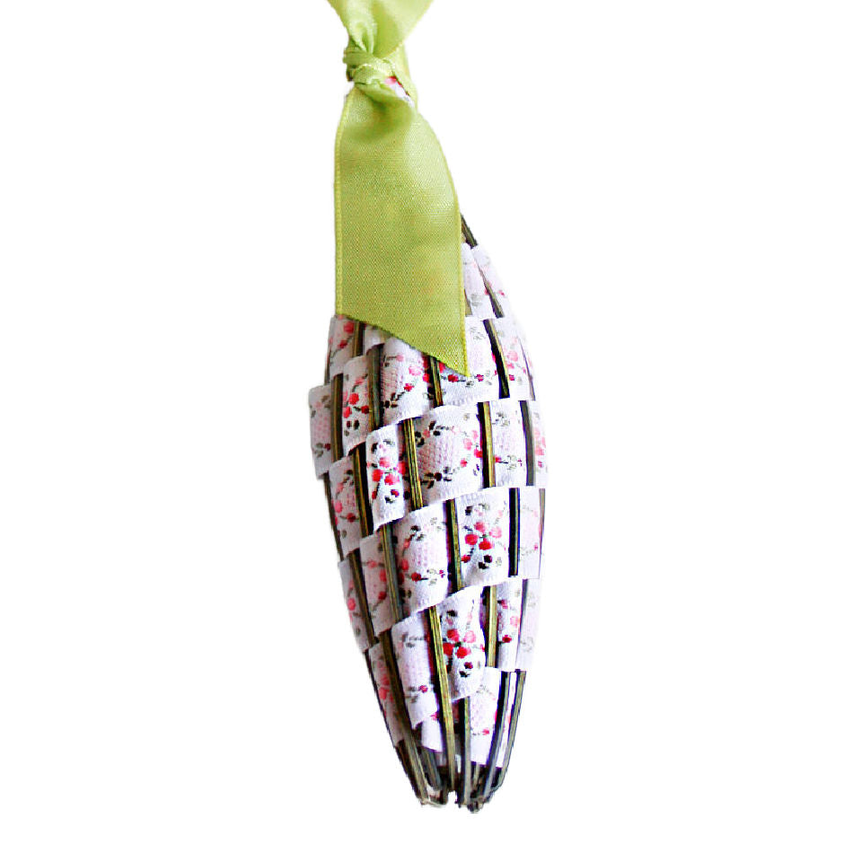 Hand woven Fuseau de Lavande lavender wand
