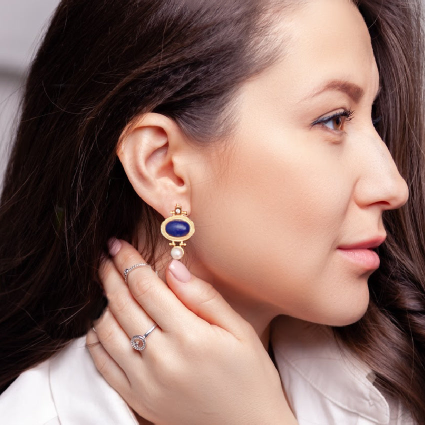 Madame la Duchesse Earrings