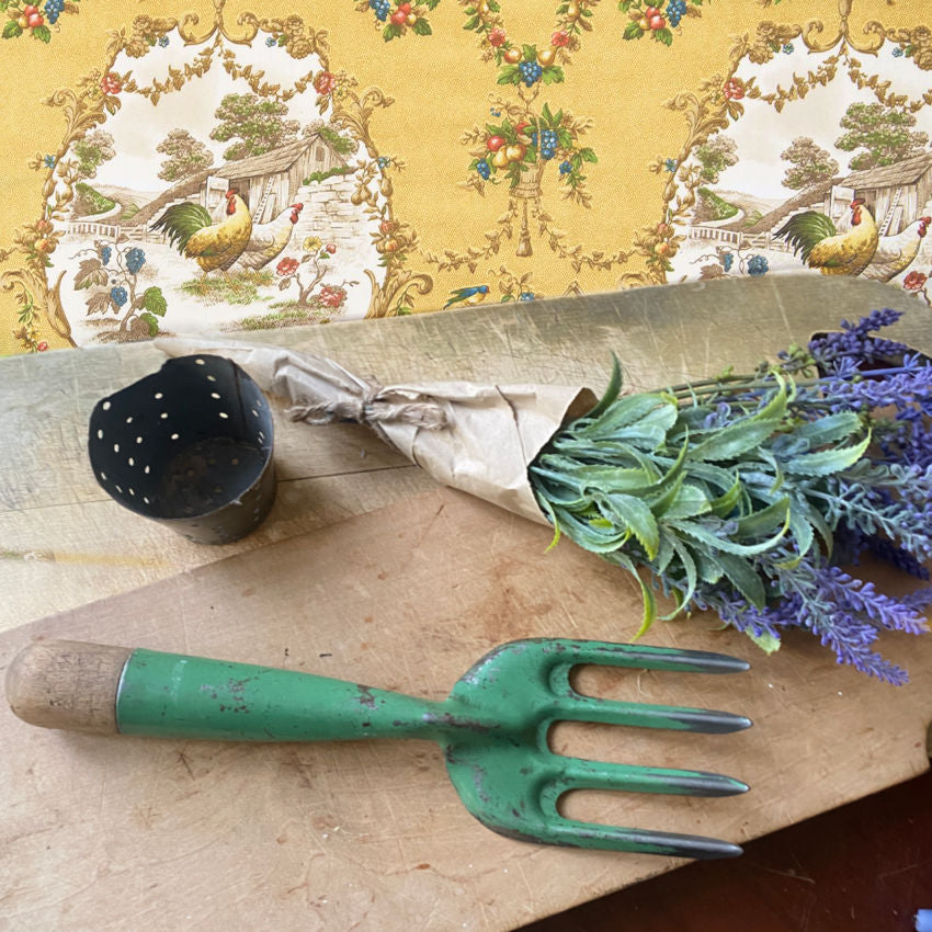 Garden Fork Original Green Paint