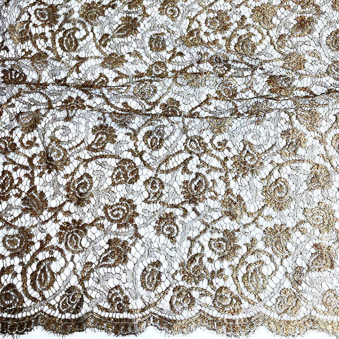 Antique French gold metallic lace panel embroidered with romantic rose motifs. A rare large-format textile with luminous antique patina.