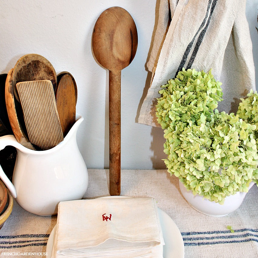 19th Century French Hand Carved Wooden Cream Ladle from Provence