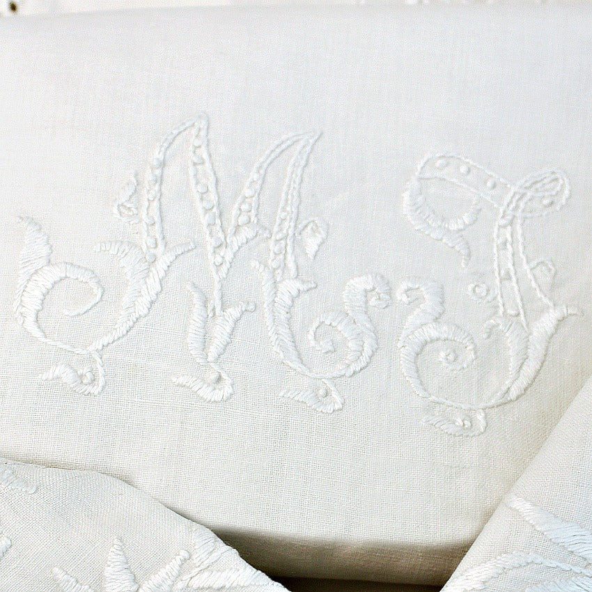 2 Stunning Antique Linen Pillow Shams Monogrammed M J