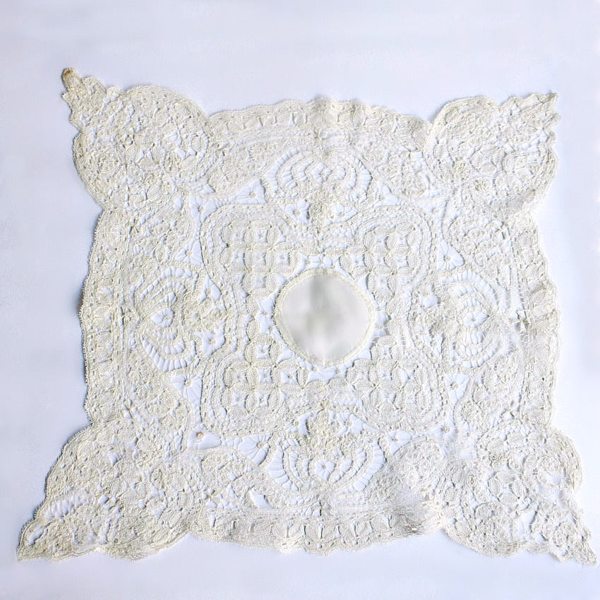 Antique Maltese Silk Bobbin Lace Handkerchief