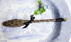 Hand Woven Lavender Fuseau de Lavande Wand Black Rose Brocade