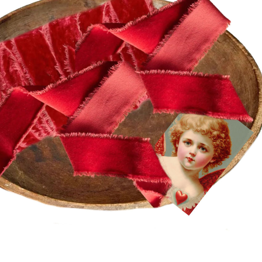 Antiqued Frayed Velvet Ribbon Red