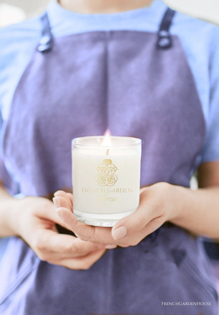 Luxury  Le Lac Chateau Candle