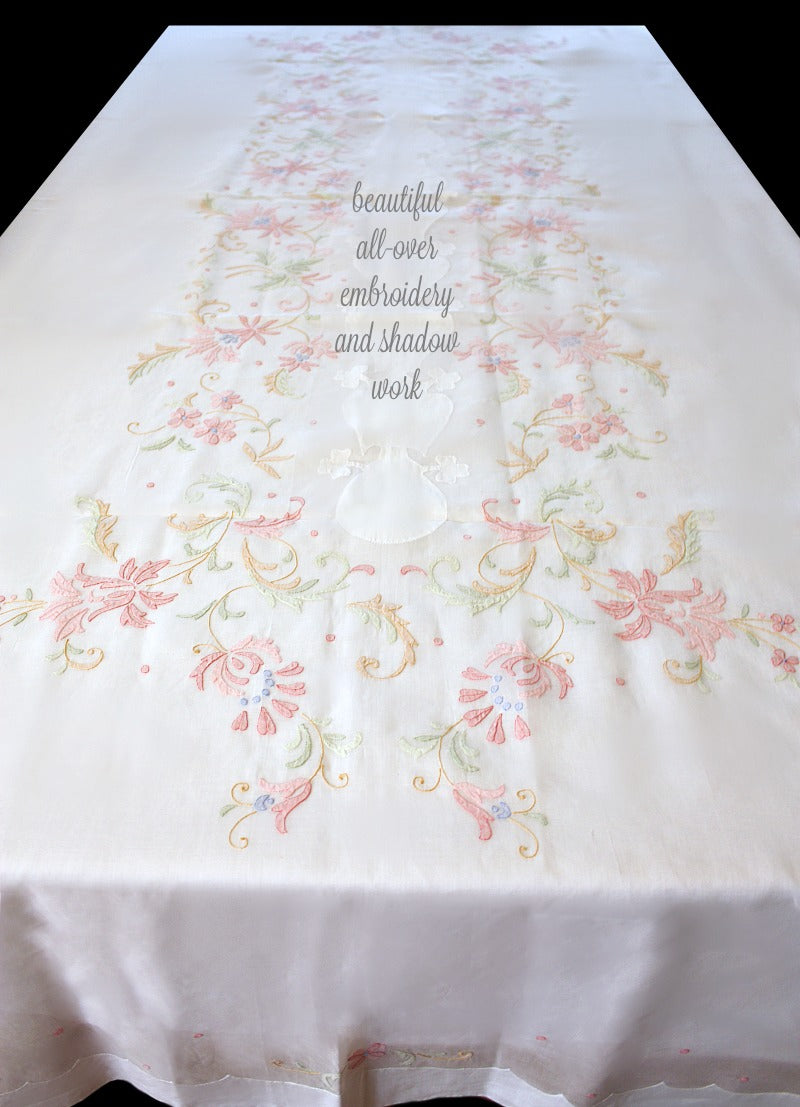 Heirloom Vintage Madeira White Floral Hand Embroidered Tablecloth 12 Napkins