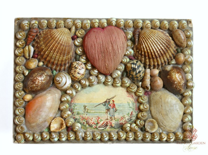 COLLECTING VICTORIAN SHELL SOUVENIRS