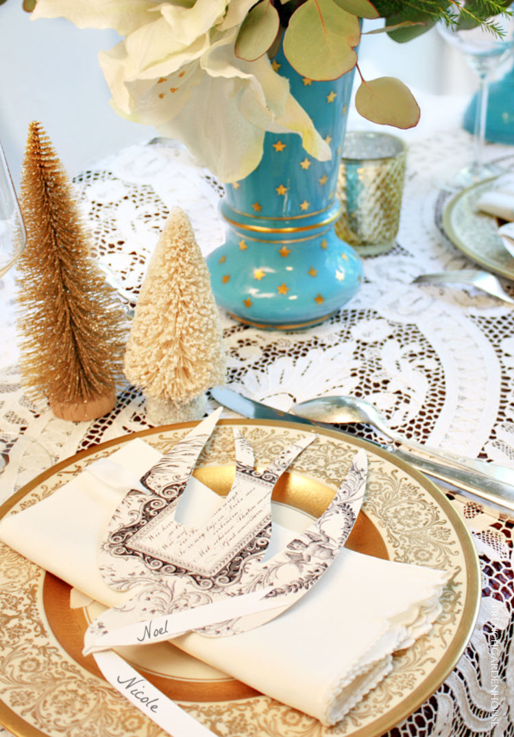 Dreaming of a White Christmas Table