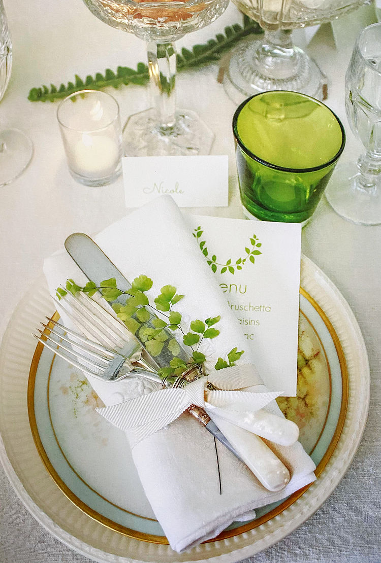 the best green and white tablesetting with a French flair