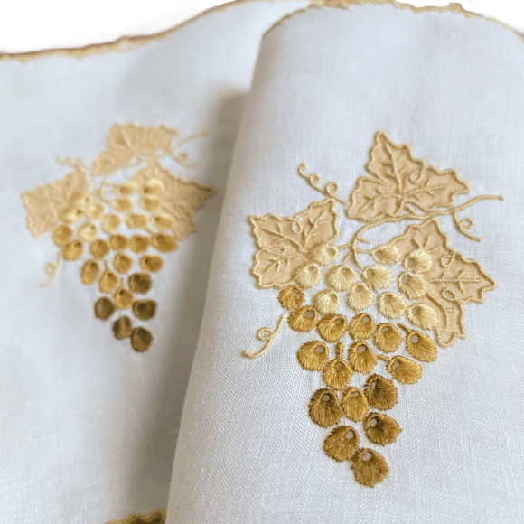 Marghab embroidered cocktail napkins grapes