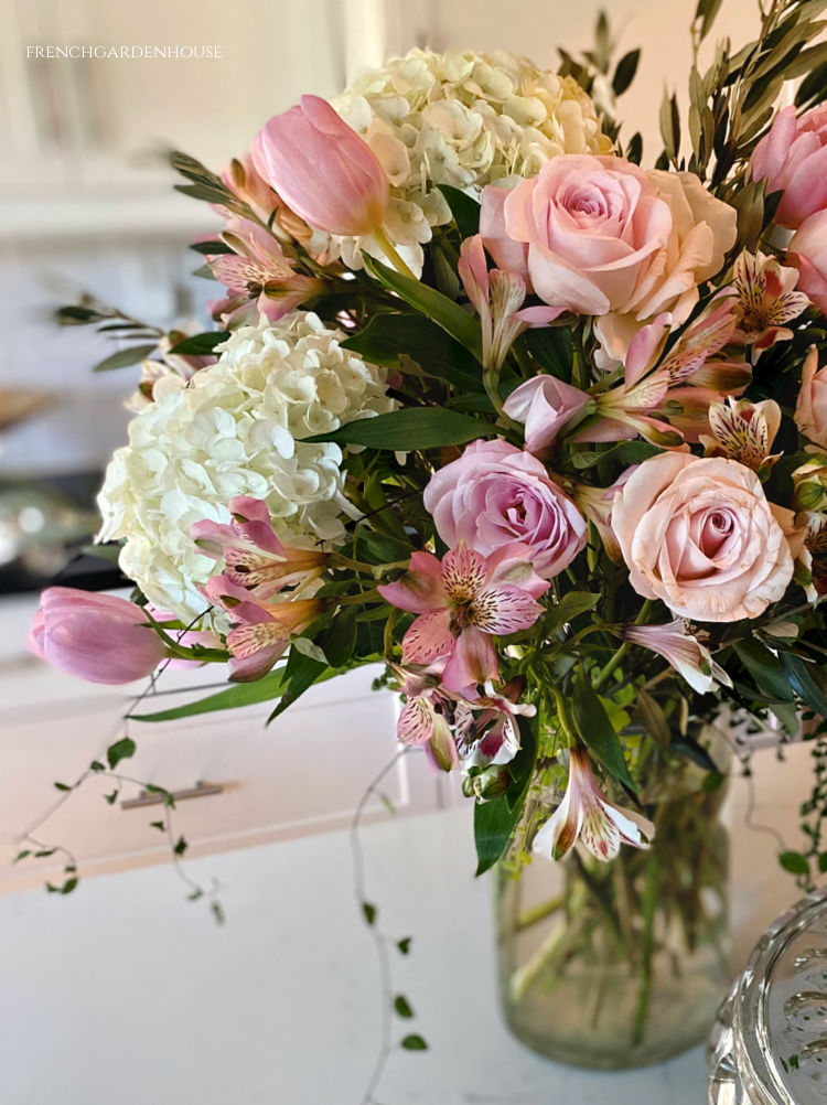 Roses and tulips Valentine's Day arrangement