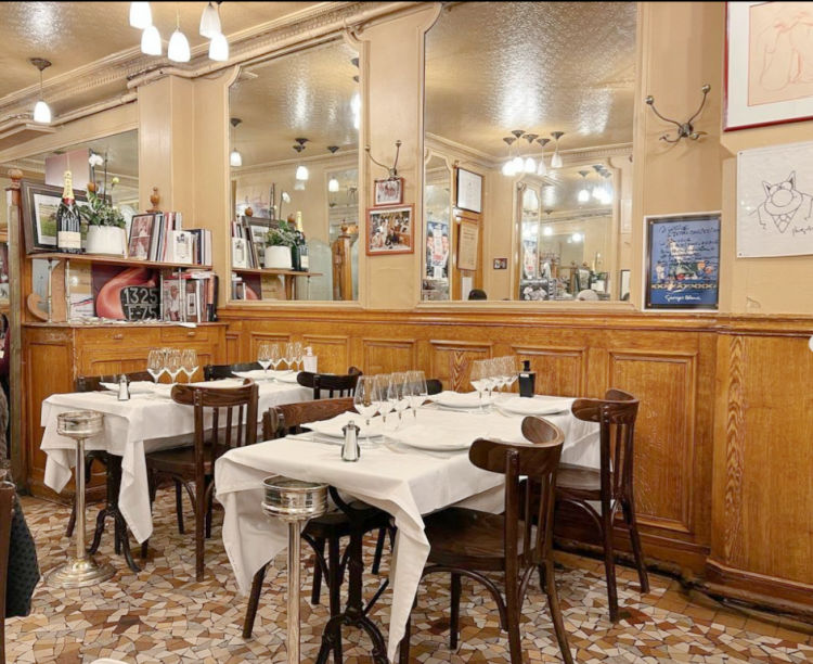 Restaurant in Paris