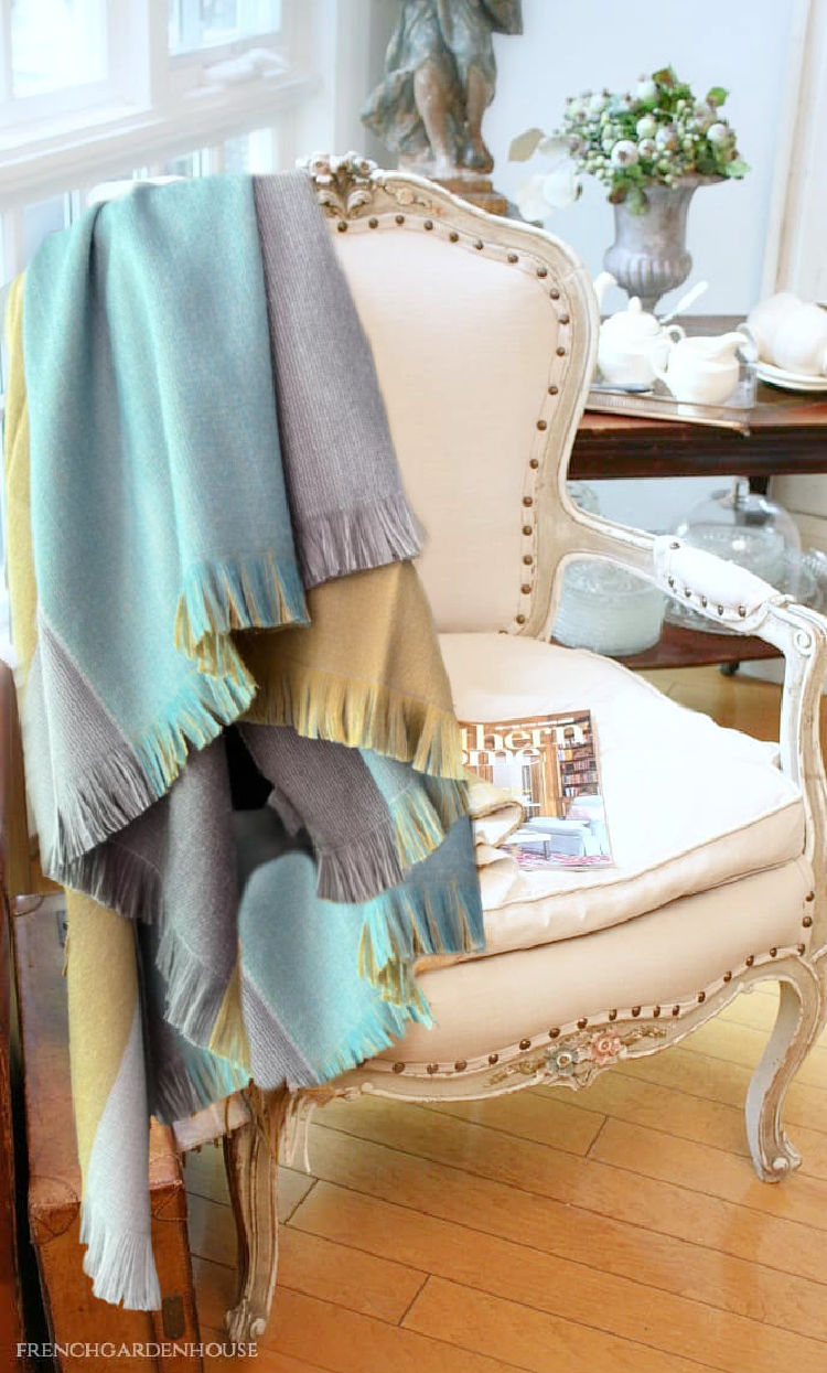 New | Luxurious Alpaca Throws