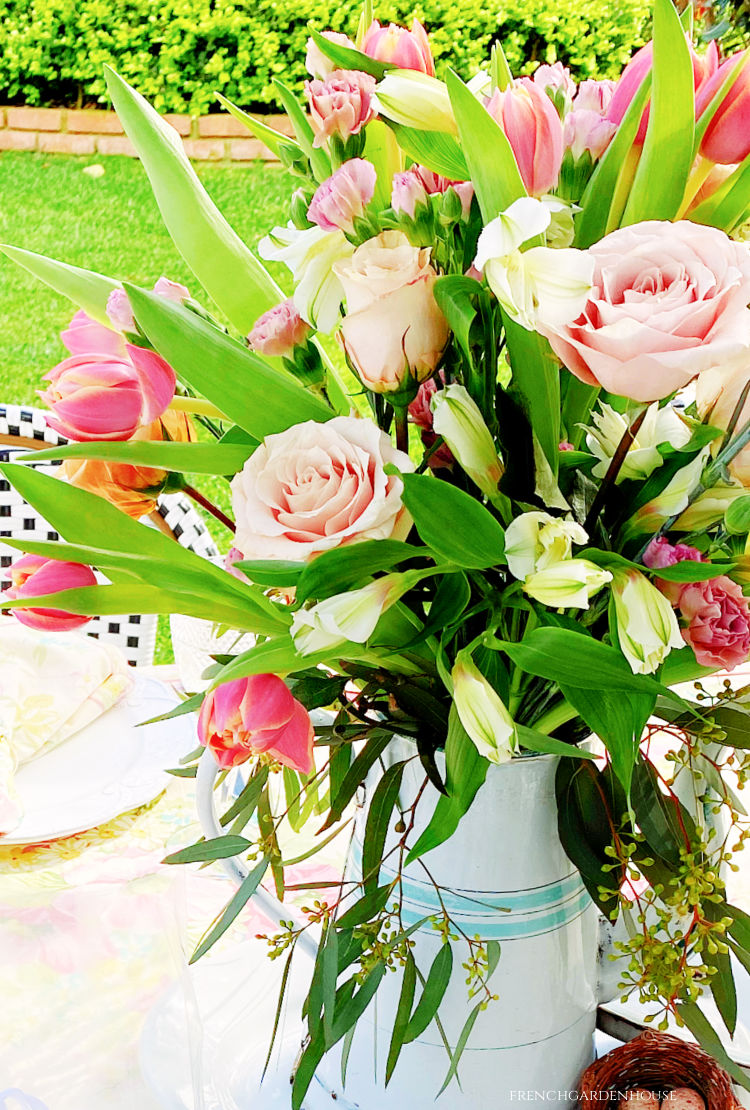 Pink roses and tulips Spring centerpiece