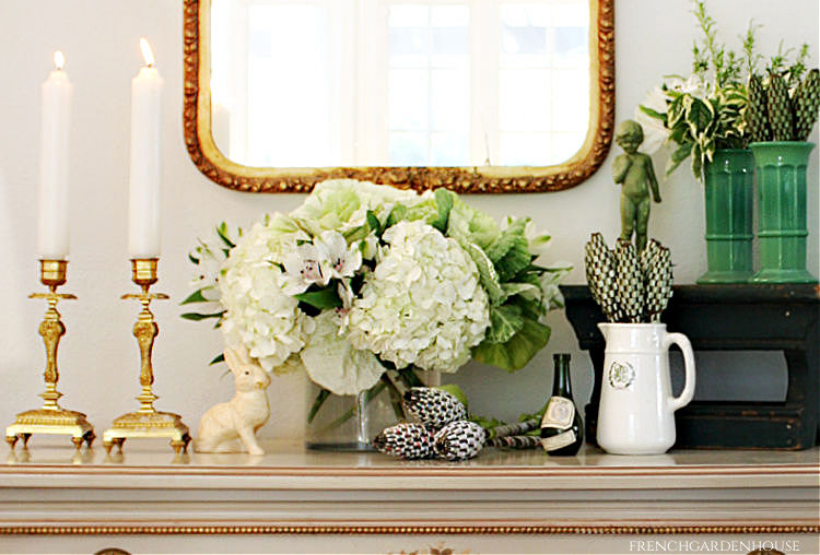 french country floral arrangment