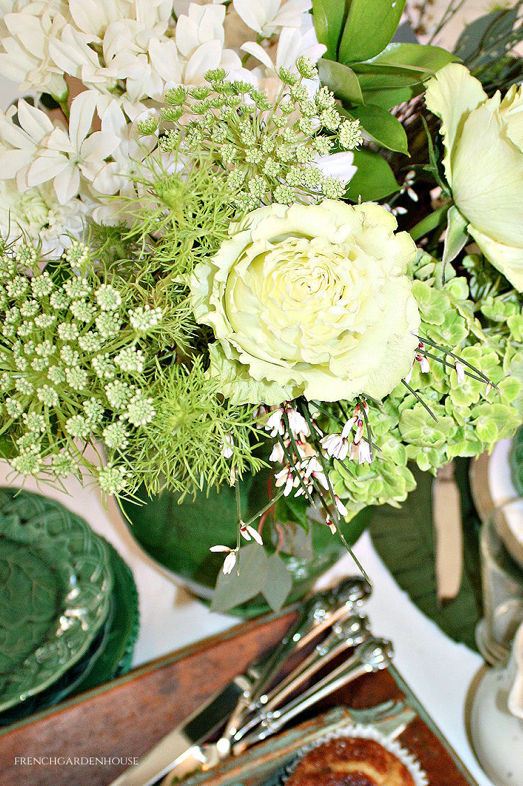 For the Love of Green Tablesetting