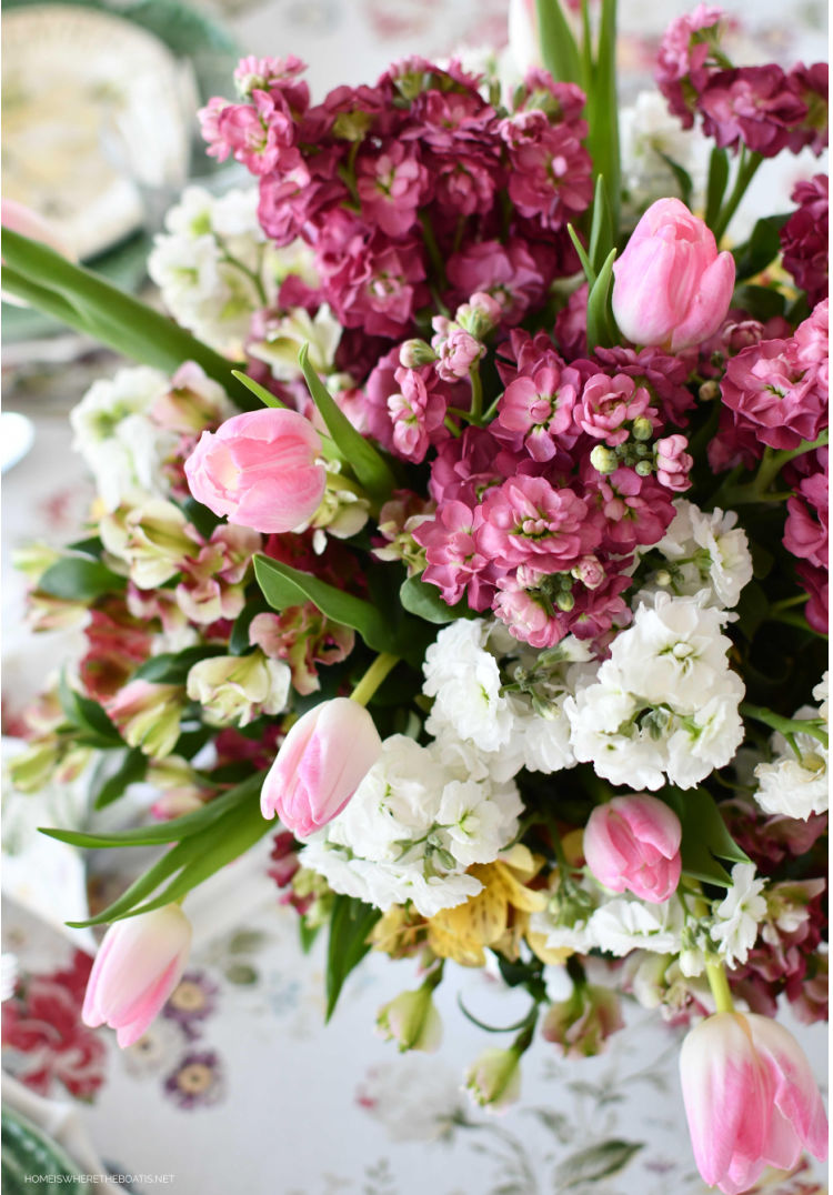 pink spring floral bouquet