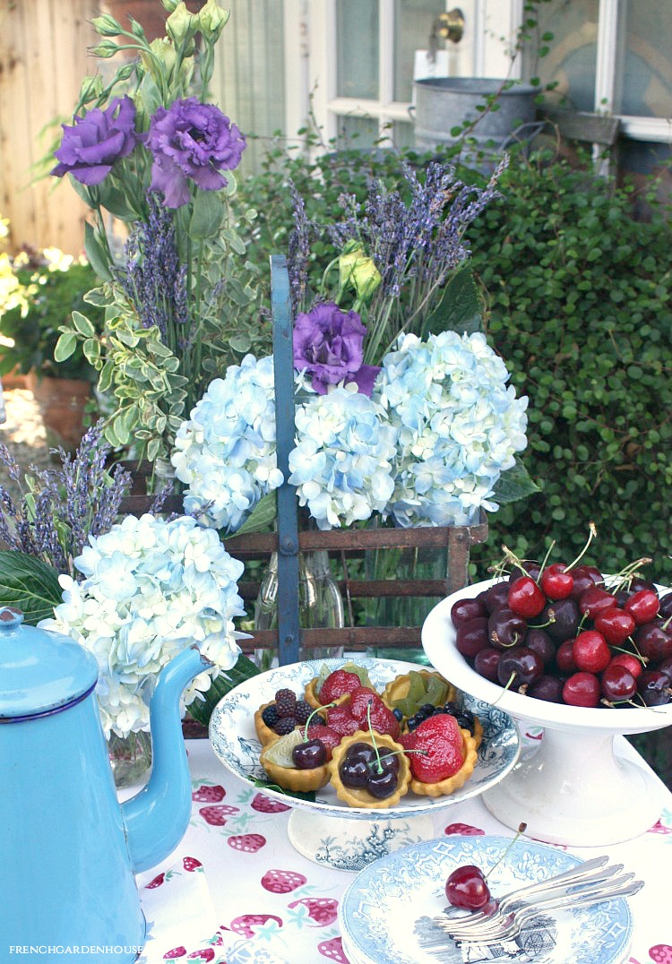 hydrangeas and lavender bouquets