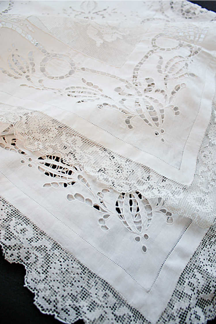 Antique Tablecloths & Table Linens