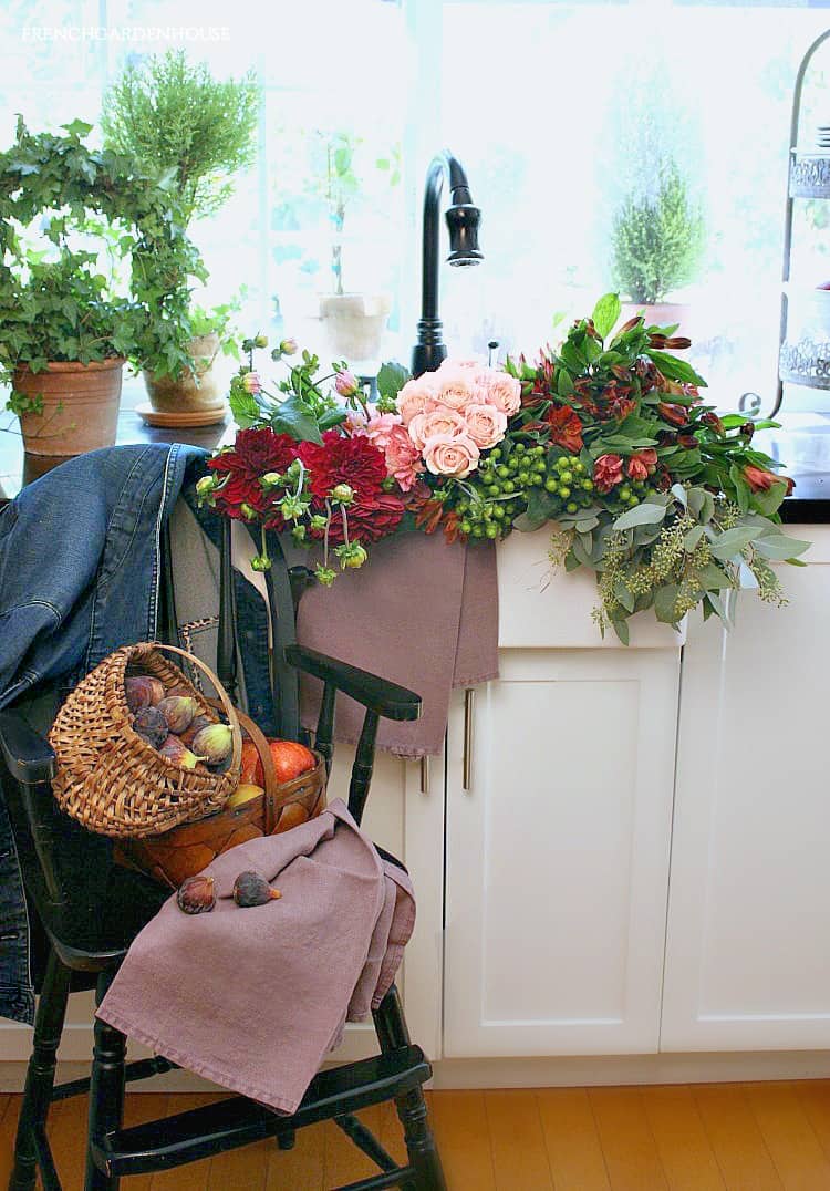 autumn floral bouquet