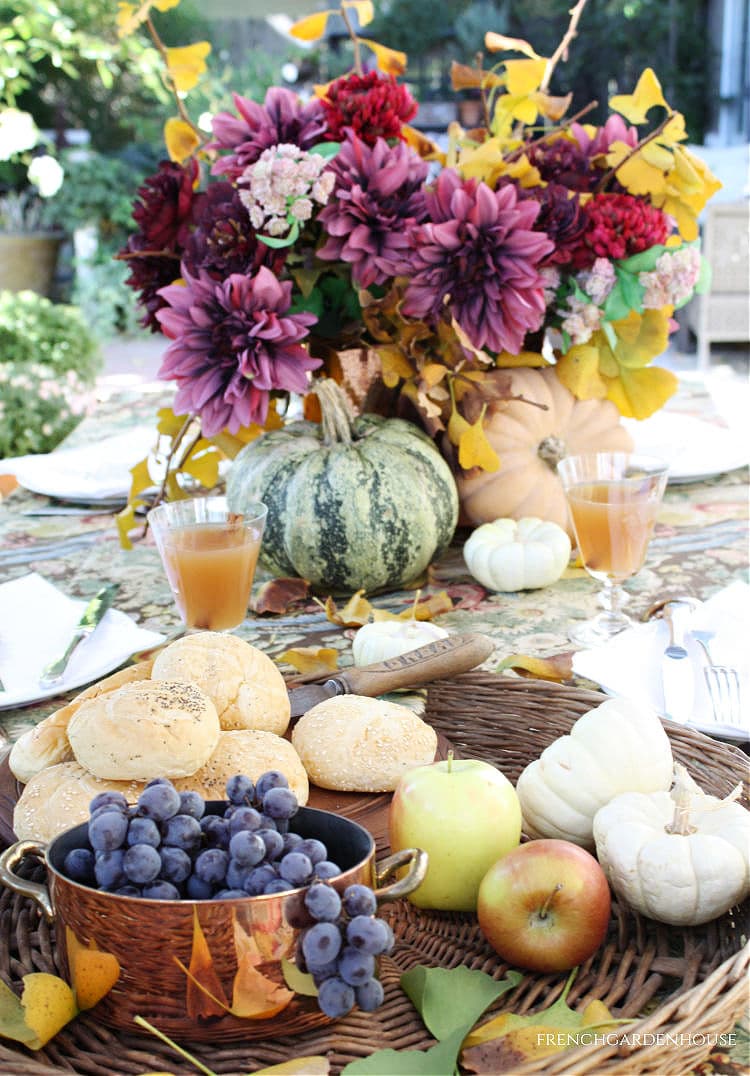 fall table setting